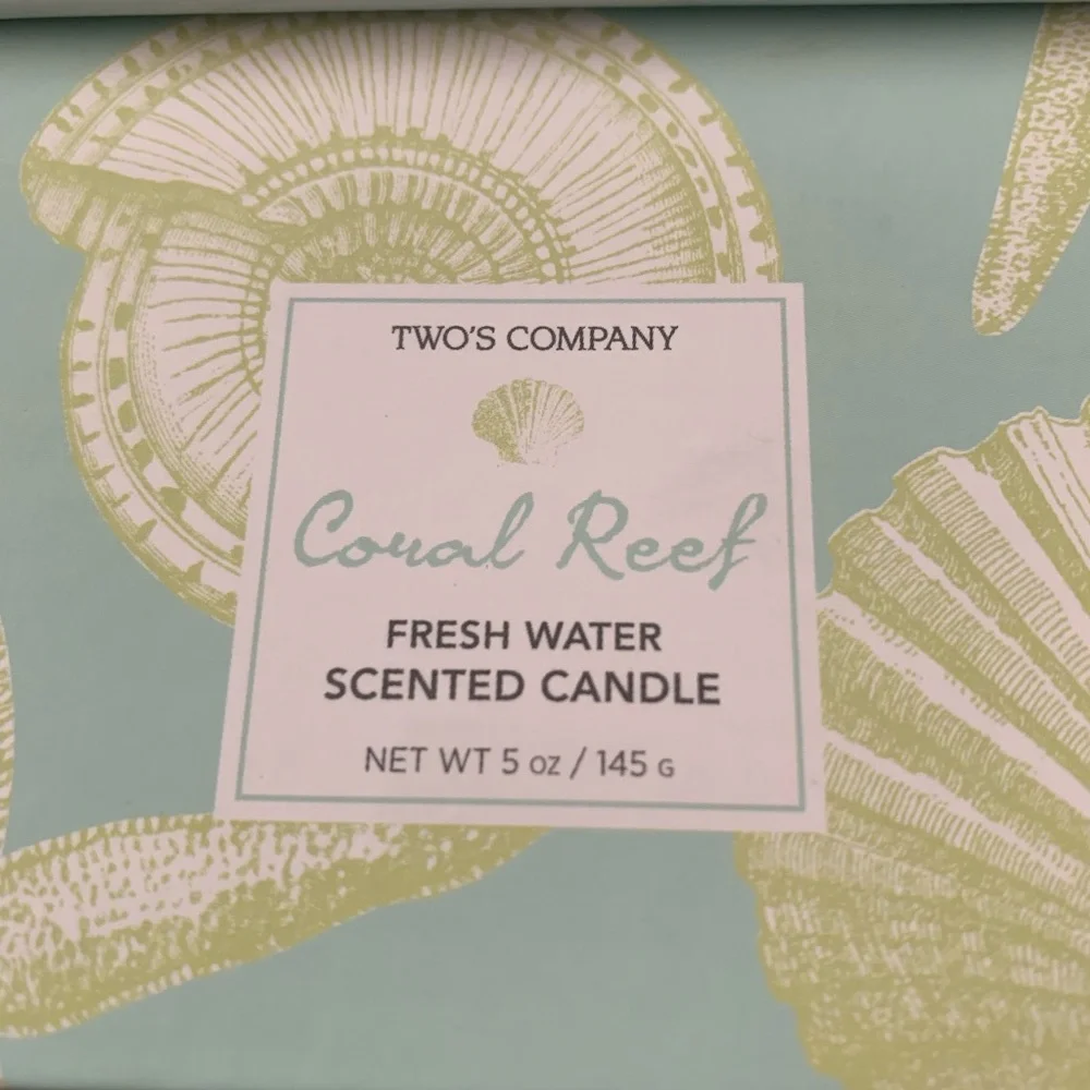TWO’S COMPANY 5.0 oz. Coral Reef Fresh water richly scented candle NIB NWT